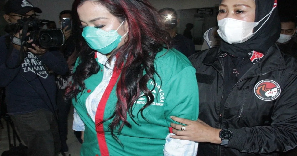 Karena Kasus Narkoba, Jennifer Jill Akhirnya Menjalani Sidang Kembali