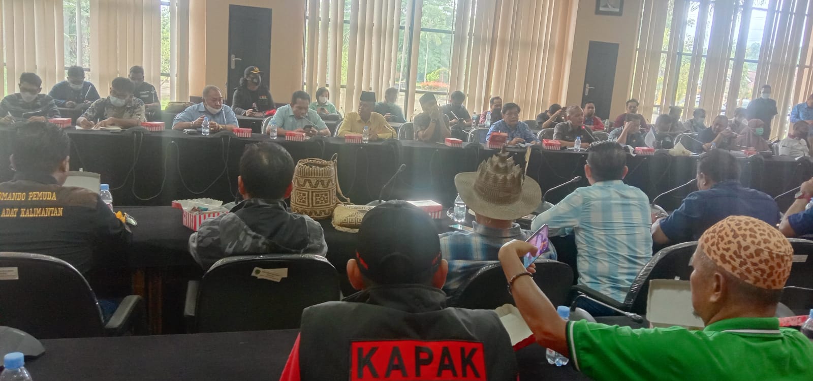 Rapat tentang polemik CSR perusahaan di Kaltim