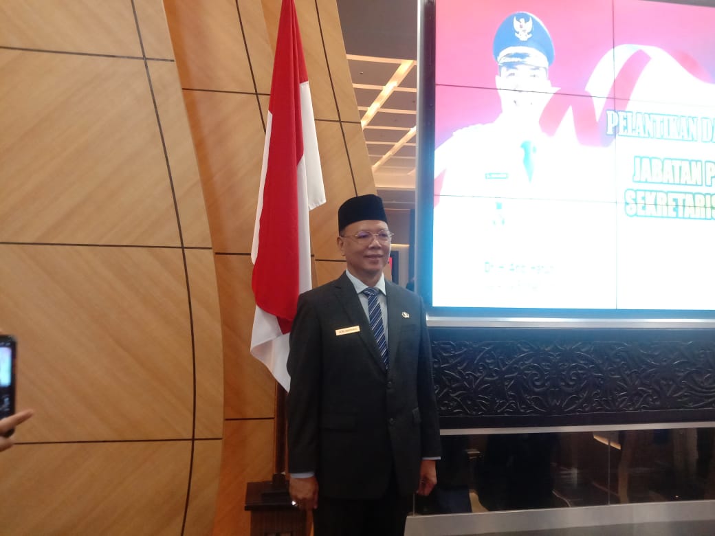 Sekda Kota Samarinda Hero Mardanus saat pelantikan di Rumah Jabatan Wali Kota Samarinda, Rabu, 11 Mei 2022.