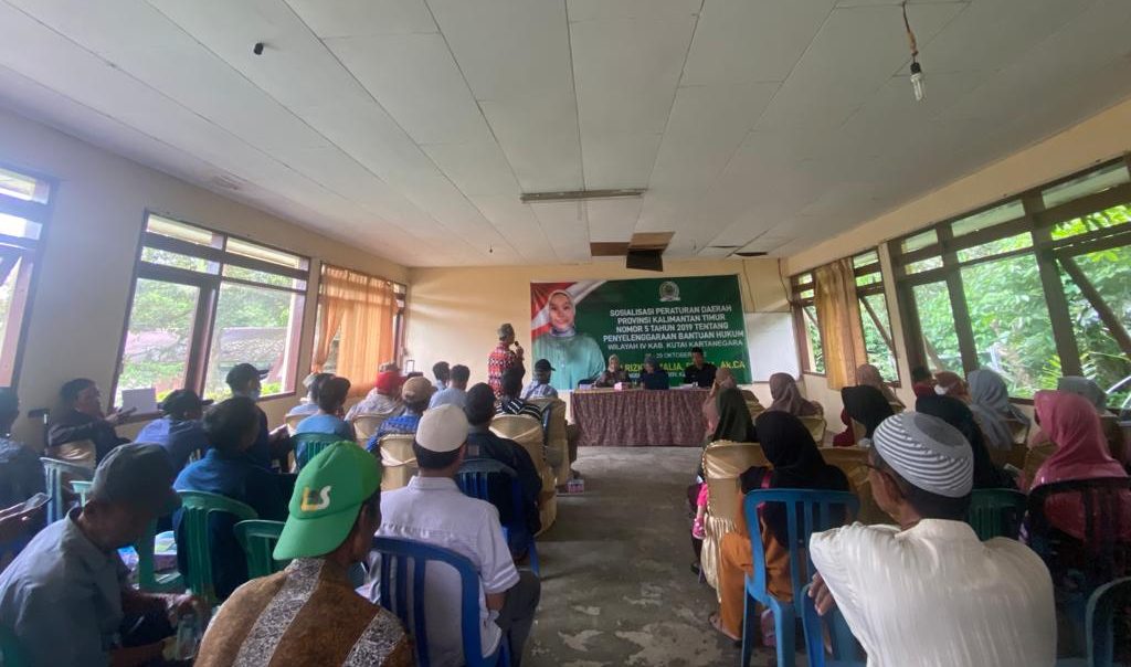 Suasana Sosperda yang digelar Anggota DPRD Kaltim Siti Rizky Amalia, di Loa Janan, Kukar, Jumat 28 Oktober 2022.