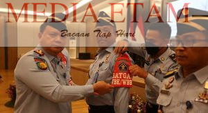 Potret kegiatan Pencanangan Pembangunan Zona Integritas menuju Wilayah Birokrasi Bersih dan Melayani (WBBM) sekaligus Penandatanganan Perjanjian Kinerja Tahun 2023, pada Selasa (24/1/2023). [Humas Rutan / Mediaetam.com]