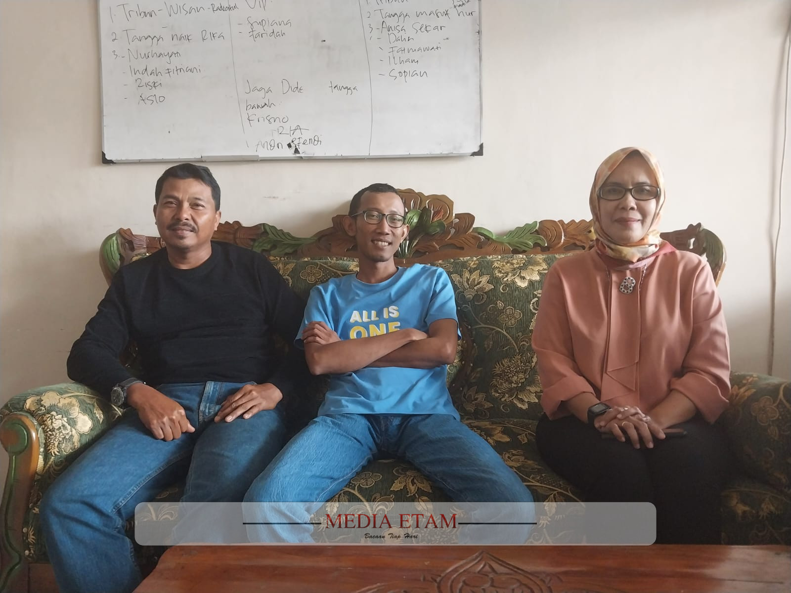 Beberapa anggota Tim Penjaringan saat ditemui di Sekretariat PB Porprov VII Kaltim, Jalan Mangga II, Tanjung Redeb, pada Rabu (25/1/2023).