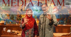 Bupati Berau Sri Juniarsih, (kiri) bersama Menparekraf RI Sandiaga Uno (kanan), saat pertemuan di Gedung Kemenparekraf RI, DKI Jakarta, pada Kamis (26/1/2023). [Prokopim Setkab Berau / Mediaetam.com]