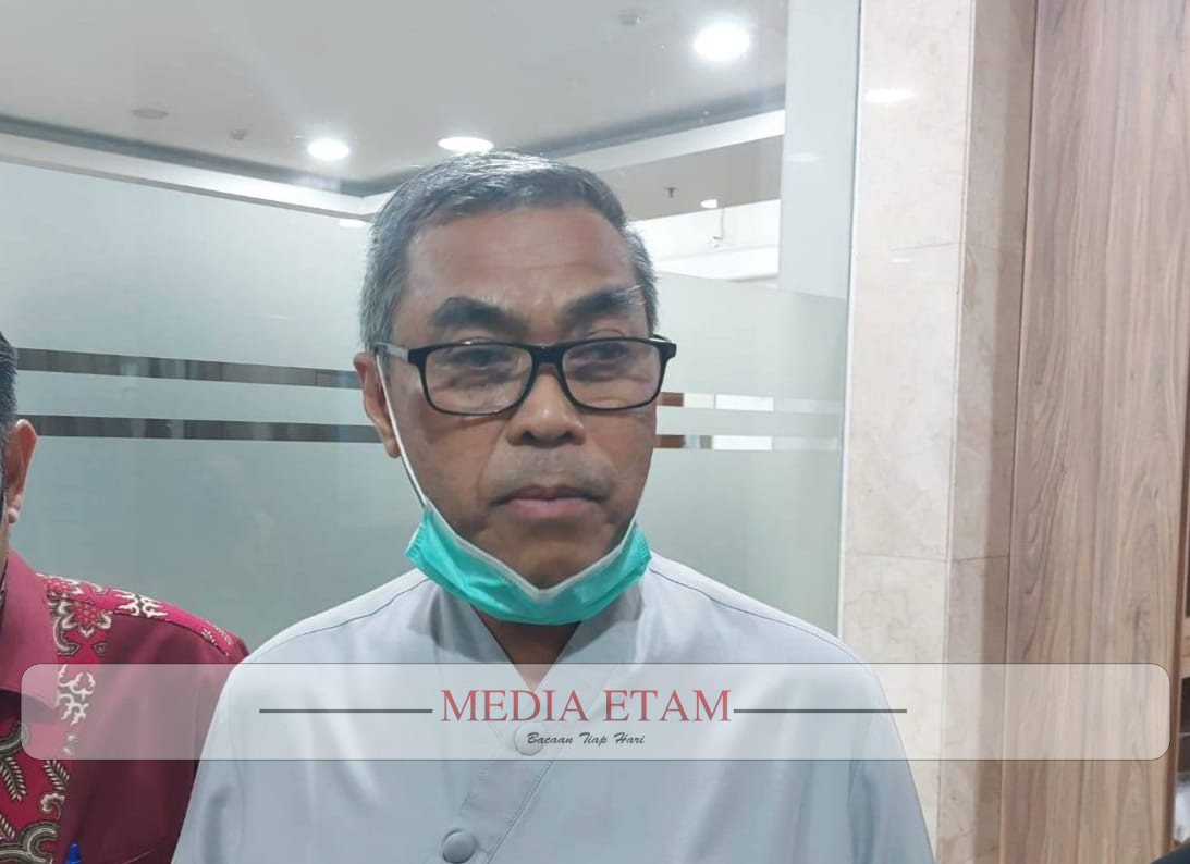 Kepala Dinas Pengendalian Penduduk dan Keluarga Berencana Kukar, Adinur. (Istimewa)