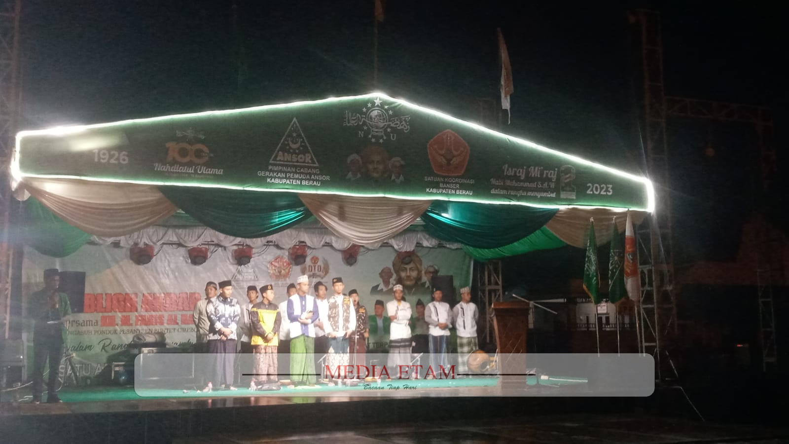Peringatan Satu Abad Nahdlatul Ulama di Kabupaten Berau dirangkaikan dengan berbagai kegiatan mulai dari Diklat Terpadu Dasar ke-IV Banser hingga Tabligh Akbar. [Christian / Mediaetam.com]