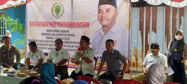 Anggota DPRD Kalimantan Timur, Bagus Susetyo saat melaksanakan Sosper (Foto Istimewa)