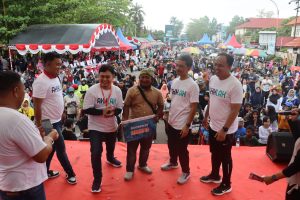 Semaraknya jalan sehat oleh Pupuk Indonesia