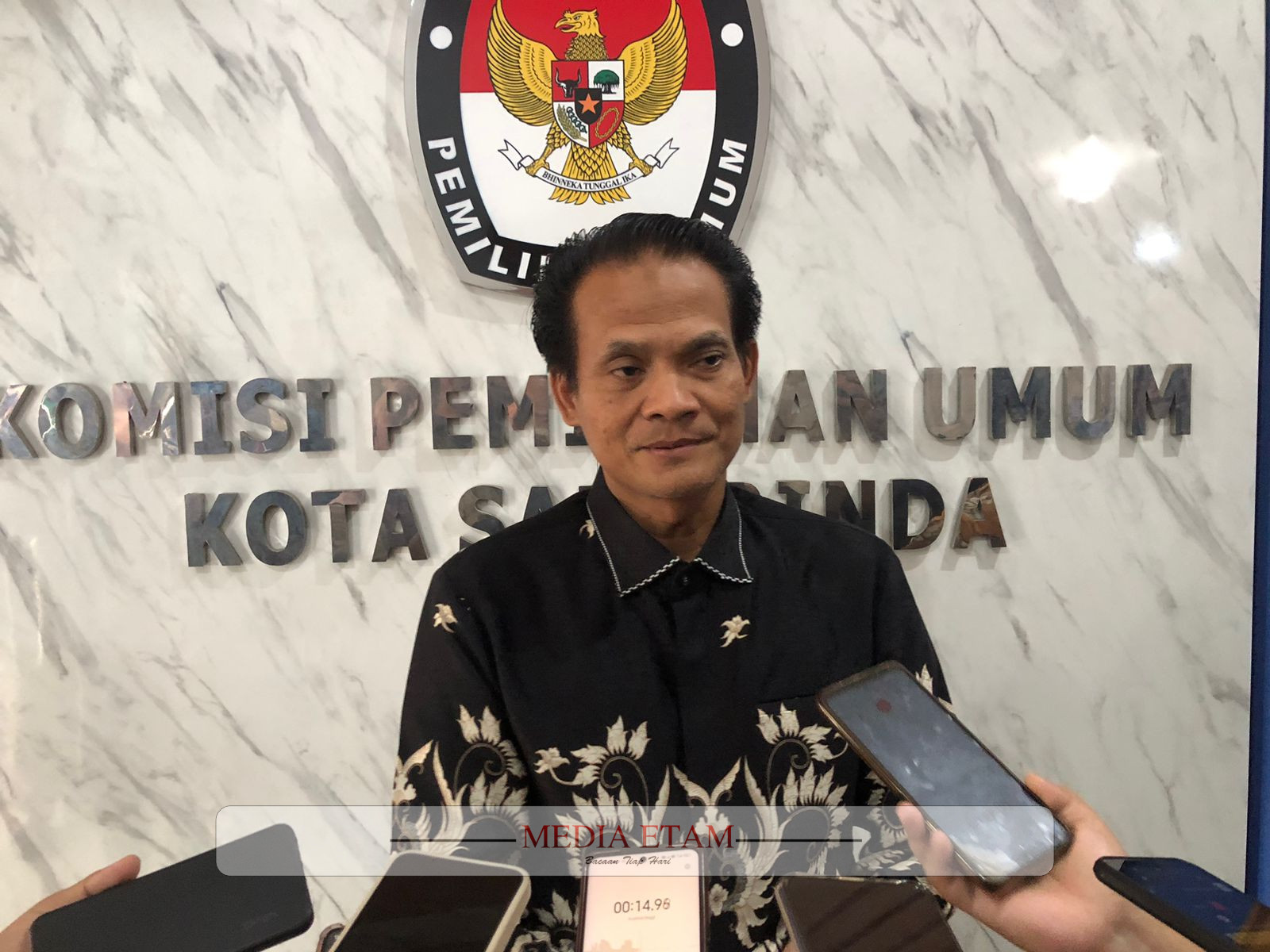 Wakil Ketua DPRD Kota Samarinda Subandi, saat diwawancarai awak media (Idham, Mediaetam.com)