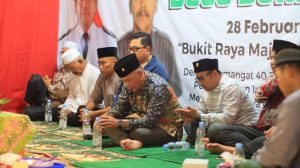 Wakil ketua DPRD Kalimantan Timur, Muhammad Samsun saat menghadiri acara HUT ke-40 Desa Bukit Raya (Foto Ist).