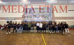Momentum pembukaan Open Turnamen Futsal "Sahabat Agus Milenial" di GOR Pemuda, Tanjung Redeb, pada Kamis (2/3/2023) lalu. [Christian / Mediaetam.com]