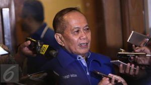 Syarief Hasan menjelaskan pleno tertutup di DPP Partai Demokrat yang digelar selama tiga jam tersebut belum membahas dukungan partai di Pilgub DKI, Jakarta, Senin (6/3). (Liputan6.com)