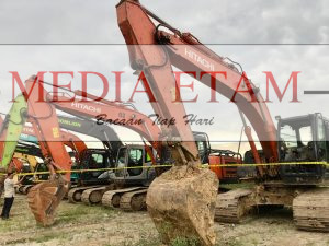 Barang bukti eskavator tambang ilegal (Indah, Mediaetam.com)