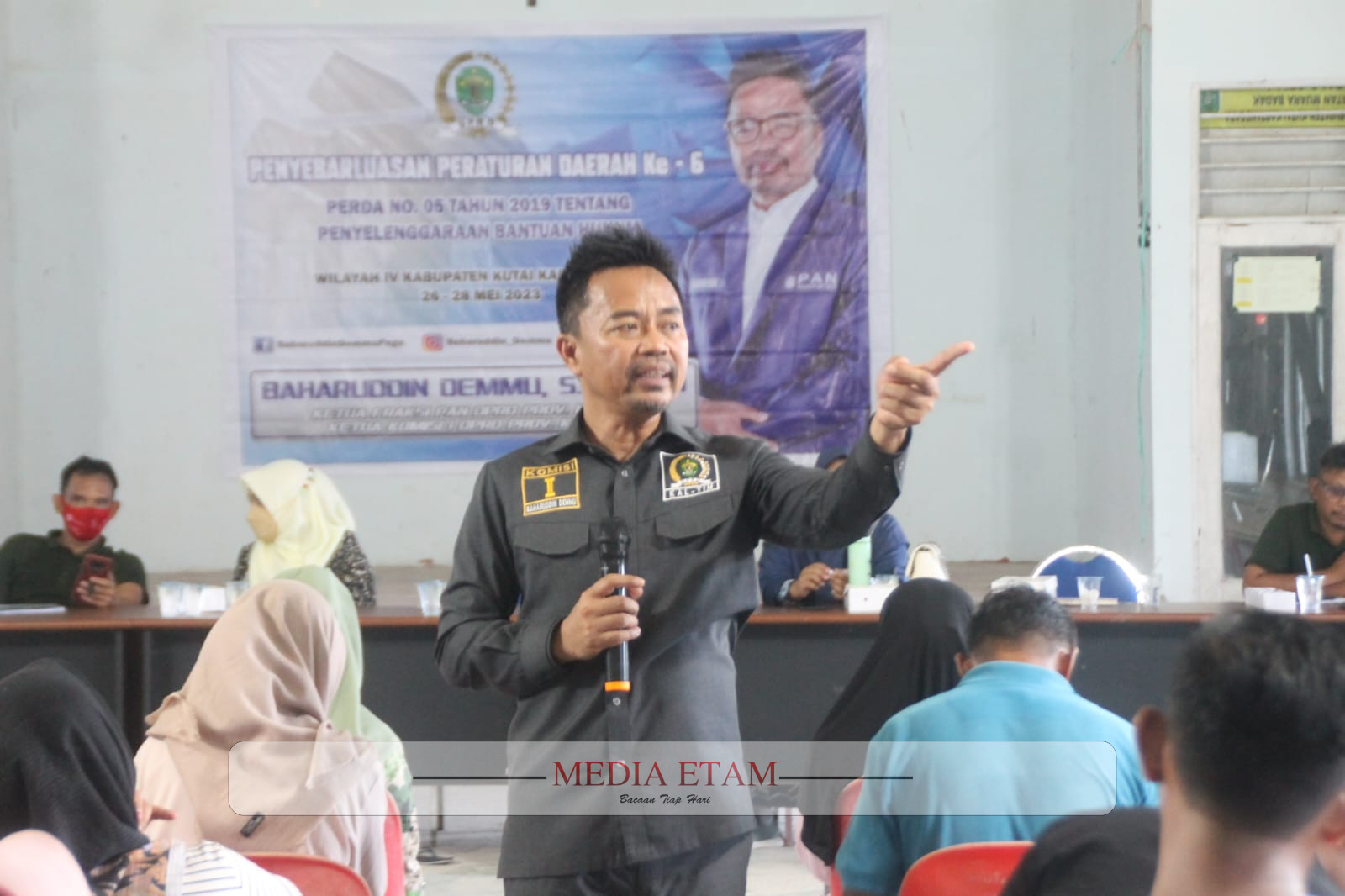 Foto : Kegiatan Sosialisasi Peraturan Daerah yang dilaksanakan oleh Baharuddin Demmu di Desa Salo Cella