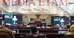 Forum rapat paripurna DPRD Kaltim ke-18 (Foto: Iswanto/Mediaetam.com).