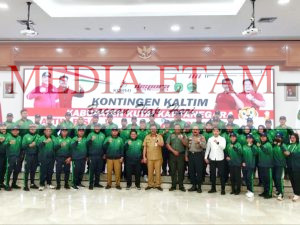 Pelepasan Kontingen Kaltim Utusan Kukar. (Indah, Mediaetam.com)