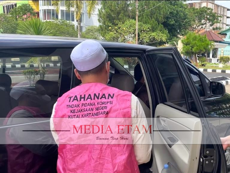 Penahan Tindak Pidana Korupsi Pembangunan Embung di Tenggarong Seberang. (Istimewa)