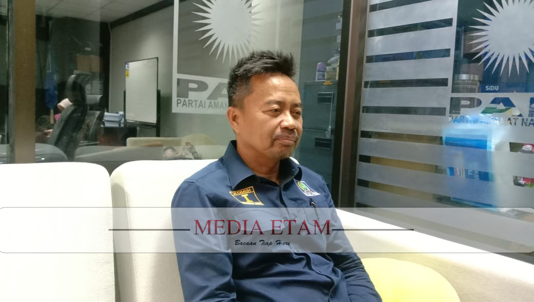 Foto : Baharuddin Demmu Ketua Komisi I DPRD Kaltim Saat Diminta Pendapatnya terkait RDP Klaim Kepemilikan Lahan di Wilayah PT. Kideco Jaya Agung (Mujahid ,Mediaetam.com)