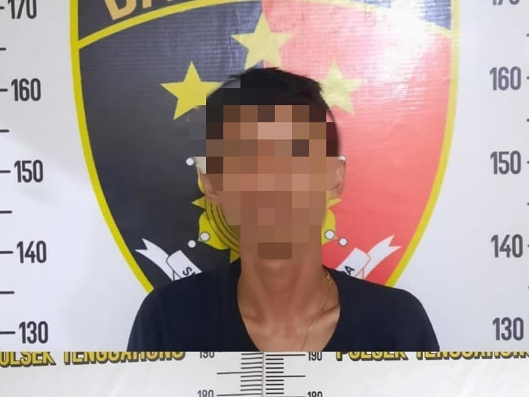 Terduga pelaku pelecehan seksual terhadap seorang anak di bawah umur. (Dok: Polsek Tenggarong)