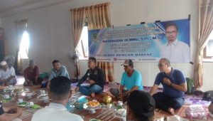 Foto : Baharudin Demmu Saat Melakukan Reses di Tanjung Barukang (Mujahid/Mediaetam.com)