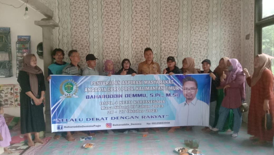 Foto : Baharuddin Demmu saat Melaksanakan Reses di desa bunga jadi beberapa waktu lalu (mujahid/Mediaetam.com)