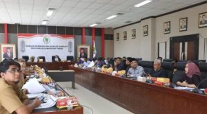 Foto : Banmus Bersama Sekretariat DPRD Kaltim Membahas Revisi Agenda Masa Sidang III Tahun 2023 (dok.dprd Kaltim)
