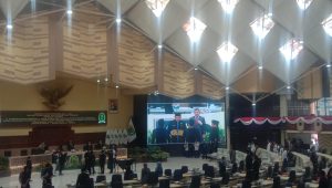 Foto : Agenda Sidang Paripurna Pelaksanaan PAW Anggota DPRD Provinsi Kalimantan Timur (Mujahid/Mediaetam.com)