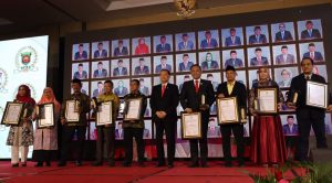 *Caption: DPRD Kutai Kartanegara menghadiri penganugerahan Badan Kehormatan (BK) Award yang digelar DPRD Provinsi Kalimantan Timur, di Platinum Hotel Balikpapan.