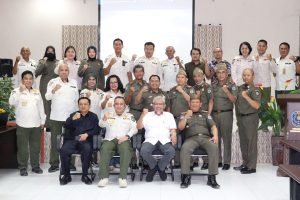 Foto : Pansus Tratibumlinmas ketika melakukan uji petik bersama Satpol PP Kaltim di Bontang beberapa waktu lalu (Dok.dprd Kaltim)