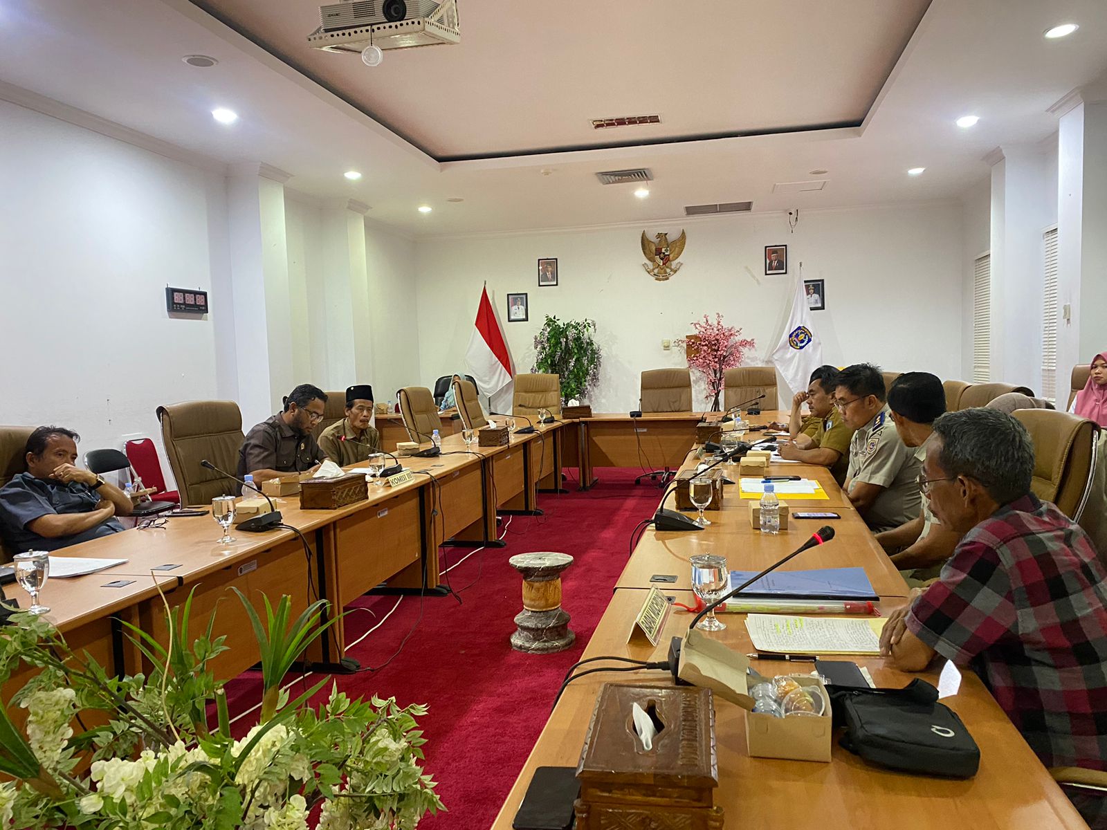 Ket Foto : RDP Komisi III DPRD Bontang soal sengketa lahan Taman Adipura