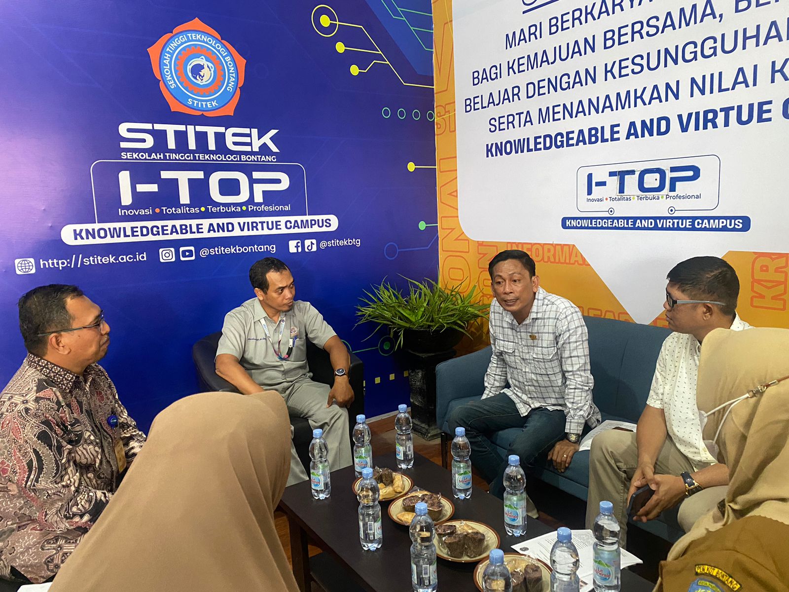 Ket foto : Kunjungan DPRD Bontang ke Kampus STITEK