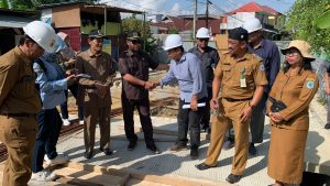 Foto: Kegiatan sidak Anggota Komisi III DPRD Bontang, di Jembatan samping PLTD