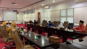 Komisi I DPRD mengadakan RDP terkait dengan KBM Al Muhajirin