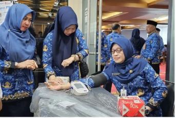 Dewan Pengurus Korpri Kaltim Gelar Bakti Sosial Pemeriksaan Kesehatan Gratis untuk ASN