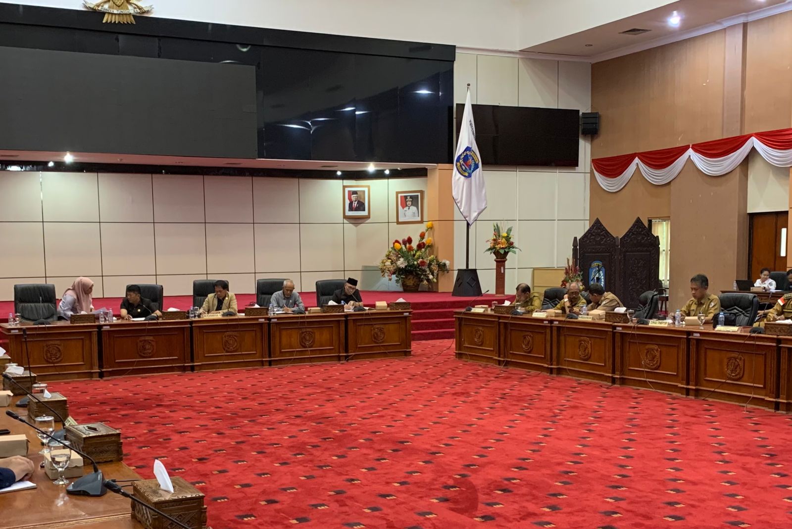 Foto: Komisi I DPRD menggelar RDP bersama dengan dinas terkait