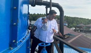 wakil bupati rendi solihin mengecek instalasi (dok: Istimewa)