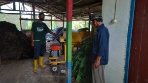 salah satu peternak di Sangasanga, Kukar (mediaetam.com)