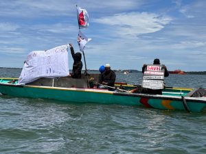 protes nelayan teluk Balikpapan pada 8 Juni 2024 (Nofiyatul Chalimah/Mediaetam.com)