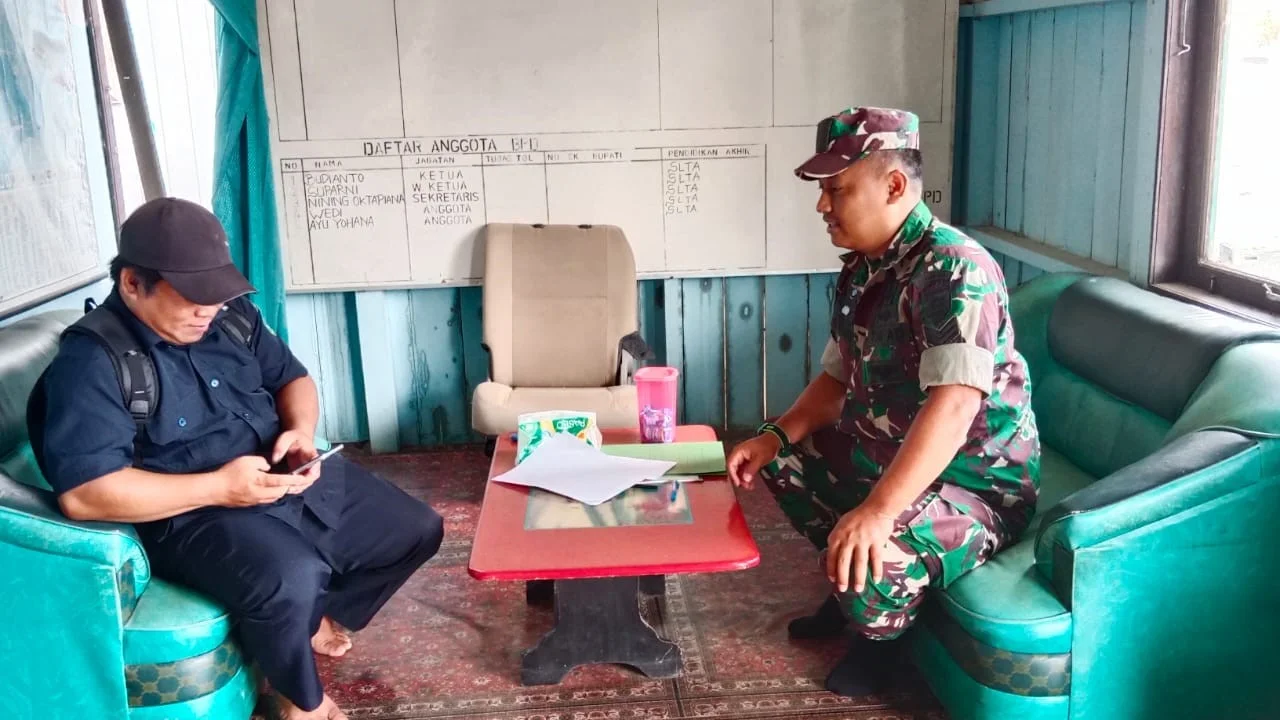 Babinsa Kedang Ipil Pererat Hubungan Sosial dengan Kegiatan Komsos