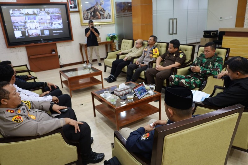 Pemkab Kukar Ikut Meeting Virtual dengan Pj Gubernur