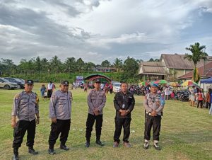 Polsek Tenggarong Seberang Jaga Ketat Pengamanan Kampanye Paslon di Desa Mulawarman