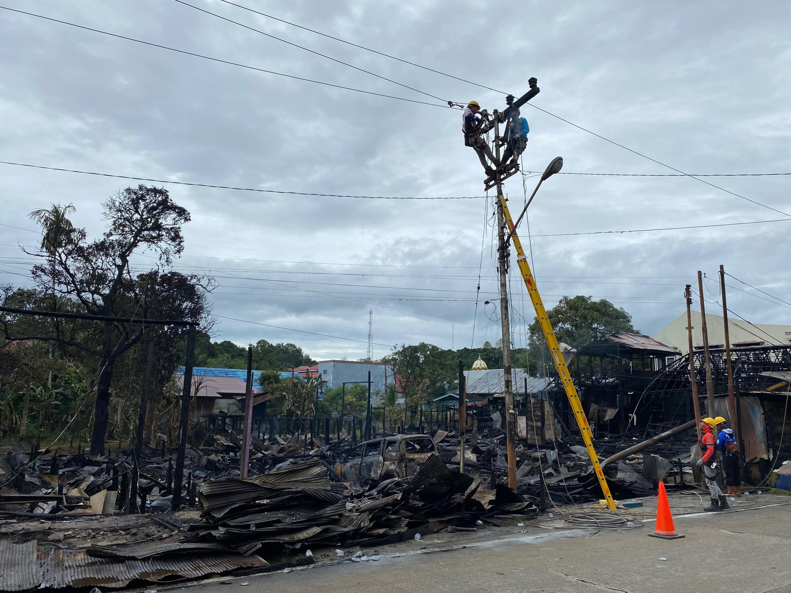Kebakaran di Sukarame Tenggarong, (Foto: Dilla)