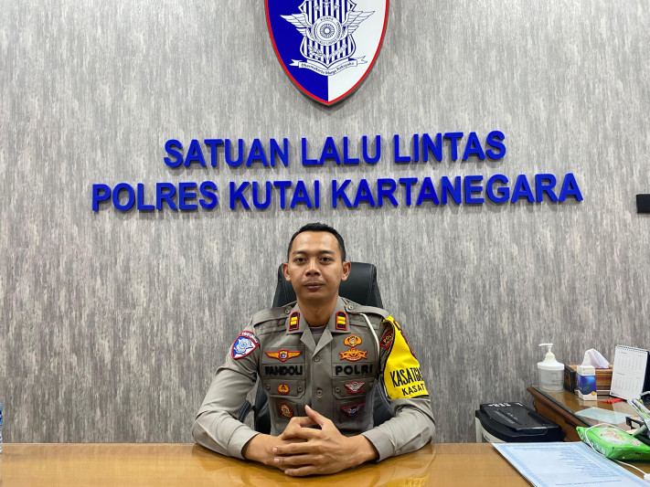 Iptu Ahmad Fandoli Kasat lantas Kukar (DILLA)