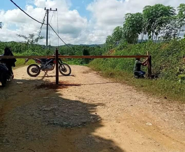 Jalan Dusun Jambe, Kecamatan Sebulu (Facebook)