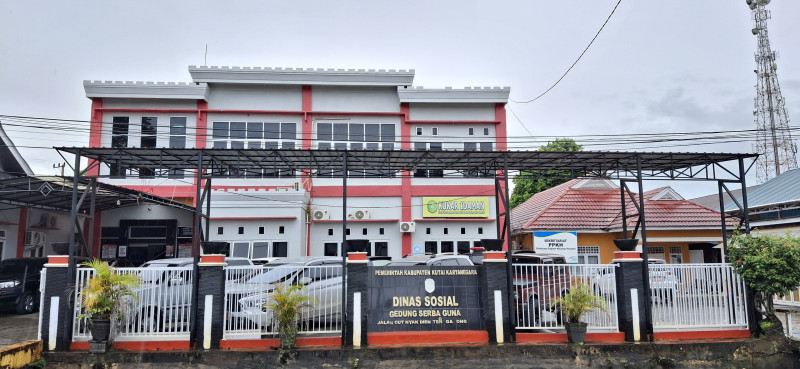 Kantor Dinas Sosial Tenggarong, Jalan Cut Nyak Dien (DILLA)
