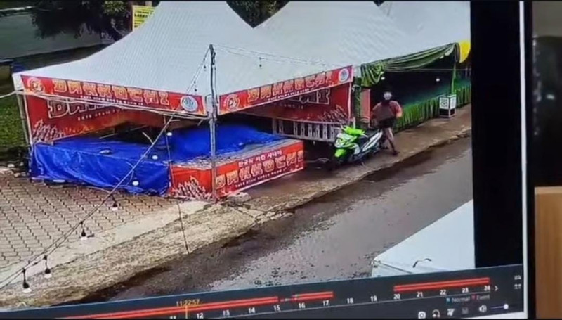 Pelaku pencurian di Lorong pasar ramadan ( Tangkapan Layar)