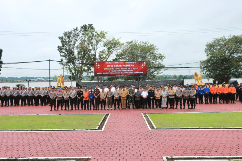 Polres Kukar Gelar Pasukan Operasi Ketupat Mahakam 2025
