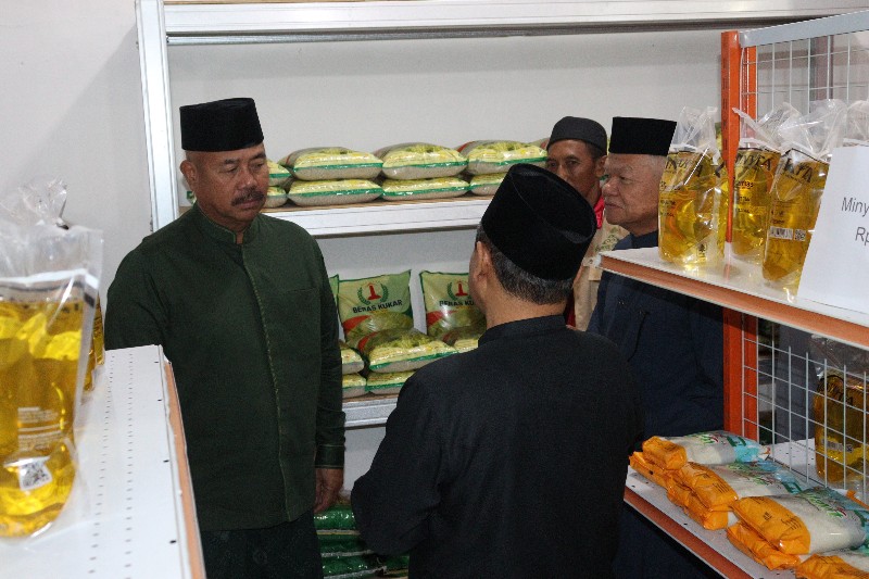 Bupati Kukar Resmikan Pos Kesehatan dan Kios Inflasi IDAMAN, Dorong Sertifikasi Juru Sembelih Halal