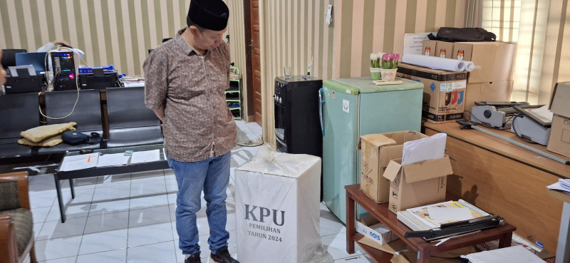 Teks foto : Ketua KPU Kukar, Rudi Gunawan (DILLA)