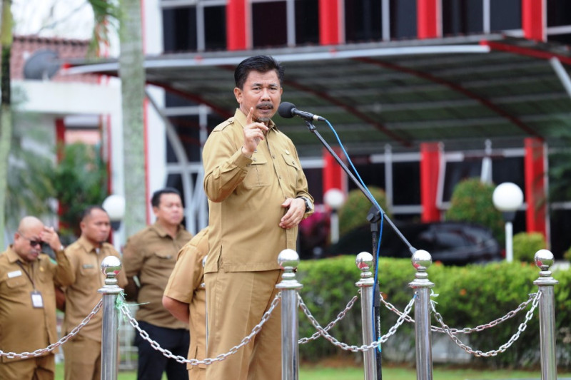 166 PPPK di Lingkungan Setda Kukar Terima SK Resmi dari Sekda Sunggono