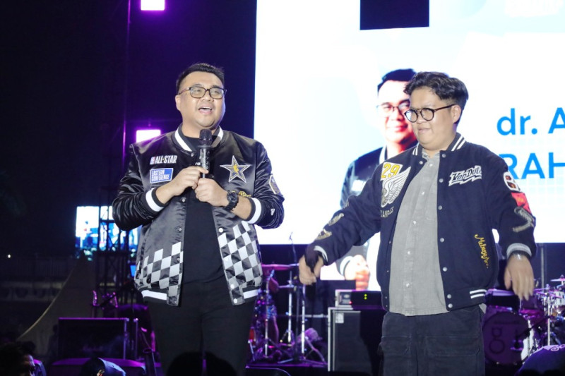 Syukuran Pelantikan Aul-Rendi Dimeriahkan J-Rock dan Ungu di Tenggarong